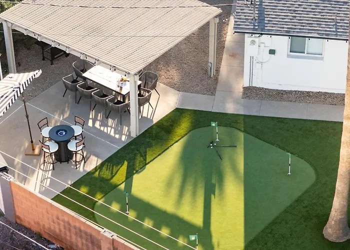 Group-friendly 5br Pool Old Town * Scottsdale