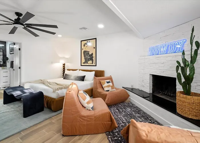 Holiday home Group-friendly 5br Pool Old Town Scottsdale